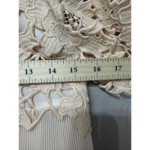 NWOT Saylor Hollie Lace Band Collar Mini Dress Women's XS - Picture 7 of 13